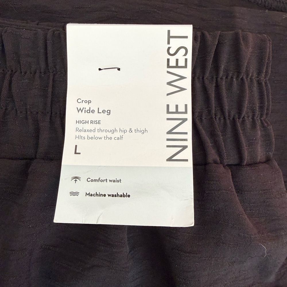 Nine West Black Crop Wide-Leg Pants - Picture 4 of 6